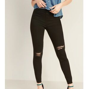 Old Navy Rockstar Jeggings - Destroyed Size 8. Pull on jeggings.